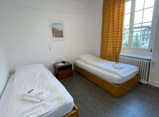 Zentrum Haus 3* Davos