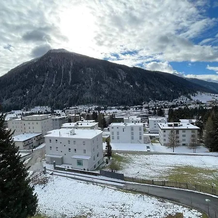 Zentrum Haus Värdshus Davos