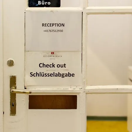 Zentrum Haus Värdshus Davos