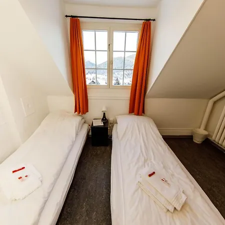 Zentrum Haus 3*
