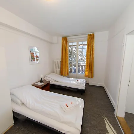 Zentrum Haus 3* Davos
