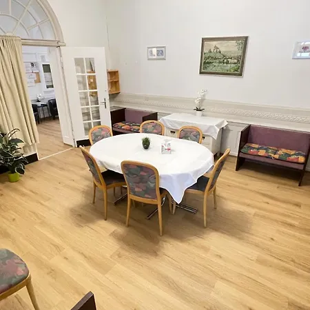 Värdshus Zentrum Haus 3*