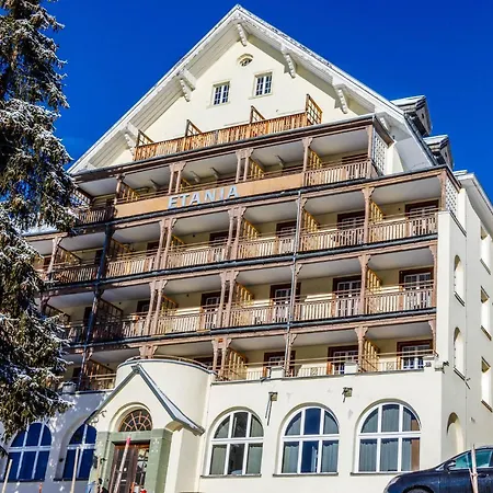 Zentrum Haus Мини-отель Давос